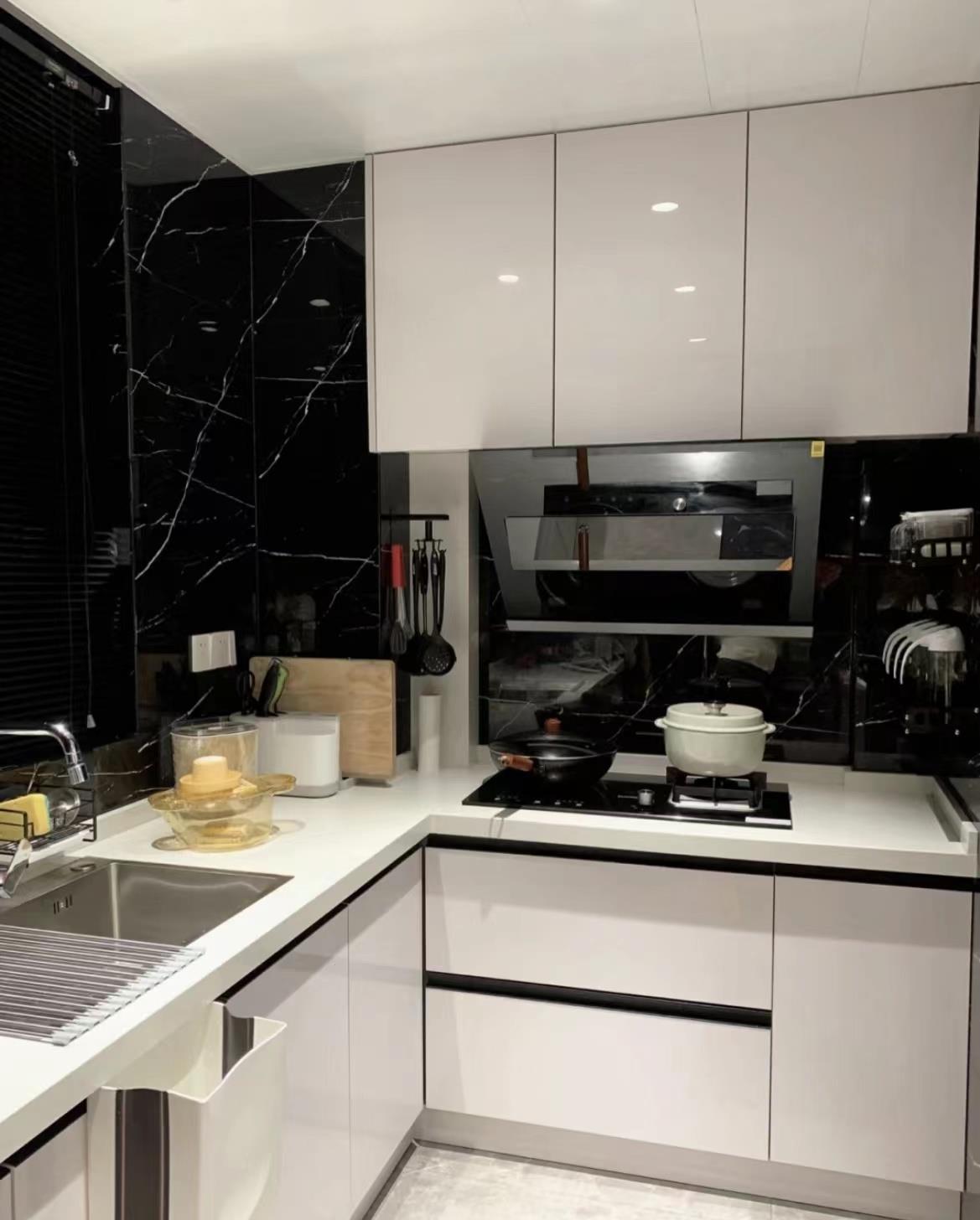 女主92㎡现代风,看不厌的“黑白灰”,越简约空间越高级