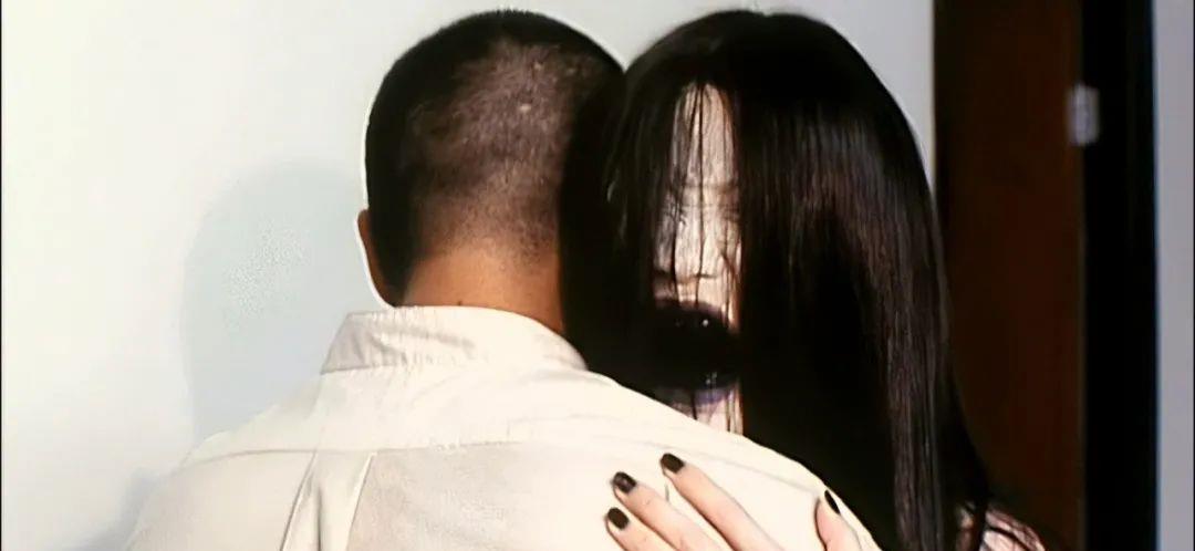 周扬青|上映票房77万，香港恐怖片的分水岭，就是这部鬼片