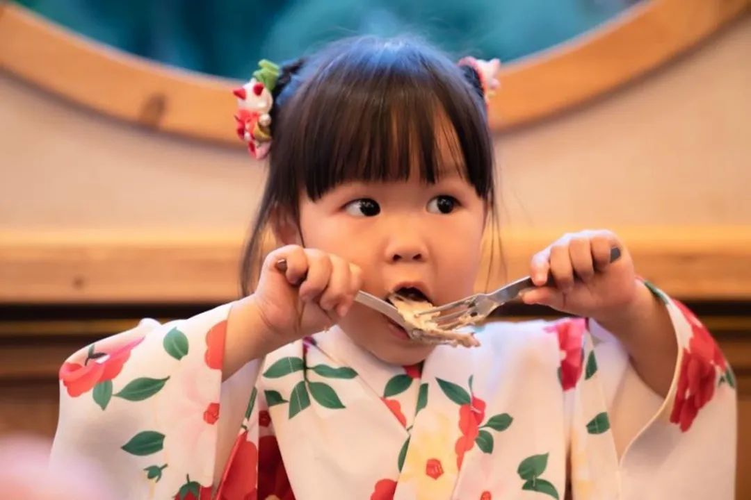 C妈学堂|孩子自理能力差，教了还是学不会，不是笨，而是你用了错误的方法