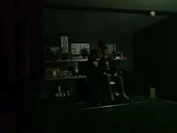 芯片|華為全新自研芯片：暗室竟拍成白天！