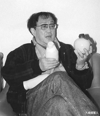 谢晋|大导演谢晋与妻子很健康，为何4个子女三个智障？唯一正常的早逝