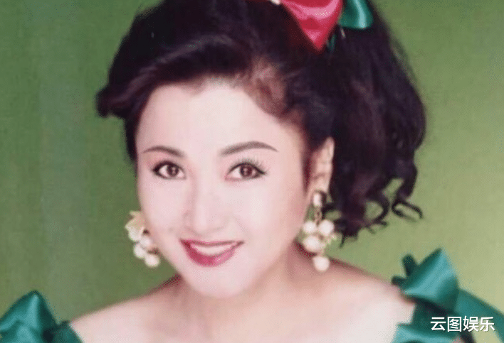 聂风|62岁女星殡仪馆前出车祸！被车撞飞头部着地，感叹差点死在车轮下