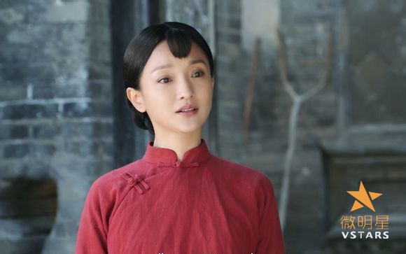 努力奋斗的小猪|吸毒、出轨的艺人要谴责,对于义务教育没完成的艺人,难道不需要谴责吗?