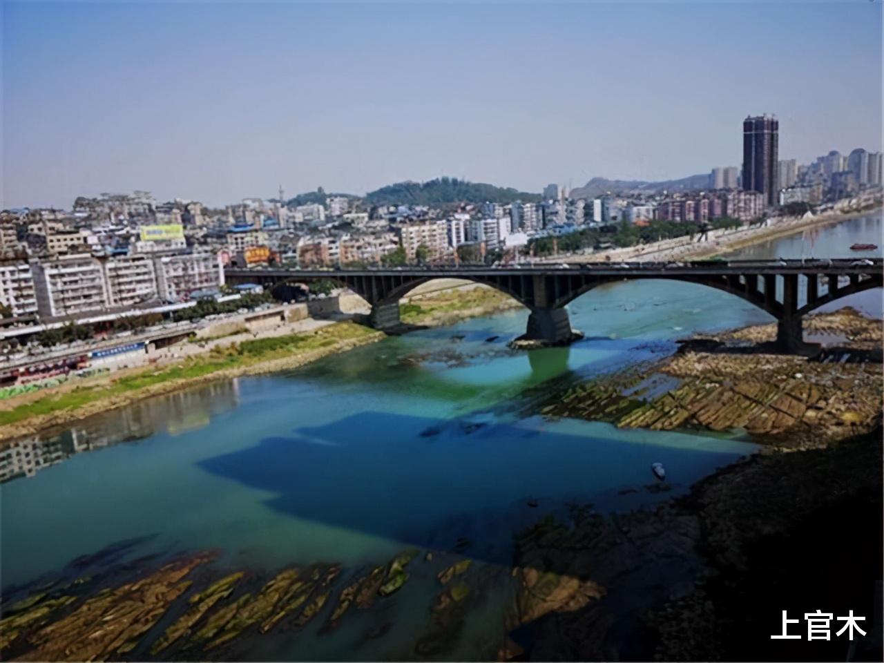 武汉长江大桥|毛主席时代建设的三座大桥，撞不垮、震不塌、压不坏