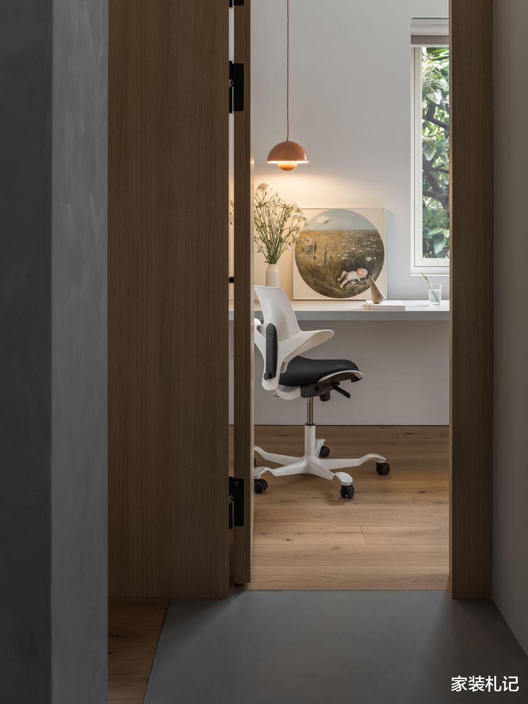 |去除多余装饰造型，92㎡被安排得明明白白，回归生活本质