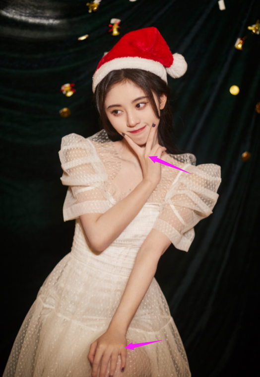 撞衫|四千年美女终于败了？鞠婧祎白色蕾丝裙撞衫赵露思，对比才知啥叫纯