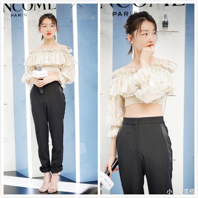 小白爱美搭|周冬雨属于耐看型的,虽然身材没什么女人味,但看上去还挺清纯的