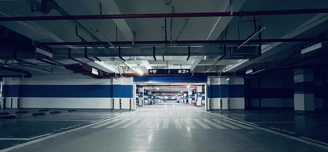 广州白云国际机场|楼盘交付就像开盲盒，怎样的品质才算得上隐藏款？