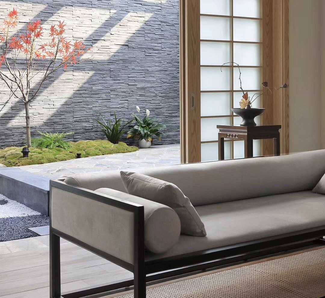 打造一个，建在地面下的“下沉式庭院”花园，比传统院落更实用