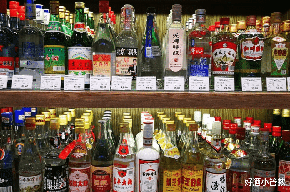 中间件|中国口碑好的“光瓶白酒”大盘点，附带建议，总有适合你的一款