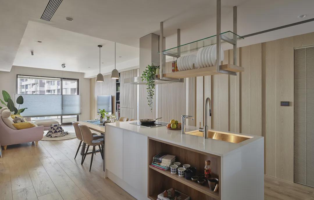 92.4㎡五口之家,不仅挤出四居室,还有独立衣帽间