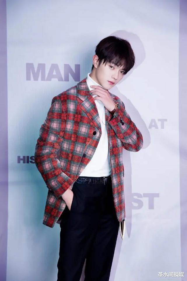 撞衫|雷佳音李现撞衫遭辛芷蕾吐槽！33位男星撞衫修罗场，谁丑谁尴尬