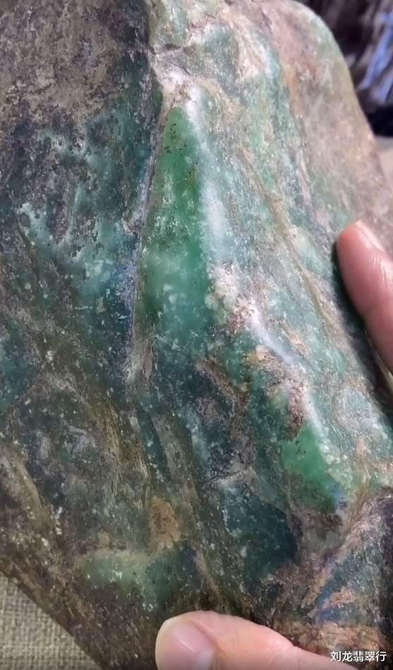 翡翠|翡翠原石之水沫之辩