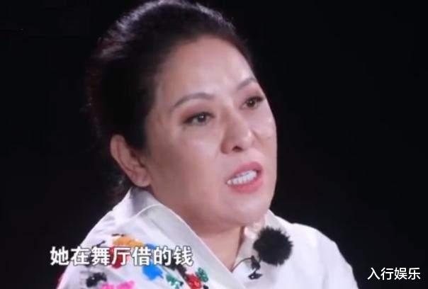 张柏芝|张柏芝血真厚，“拿捏”向太17年，她的事随便一件都是爆瓜