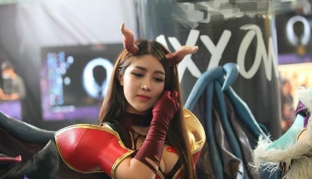 安一妈妈学育儿|Dota2：忆苦思甜？TI冠军聊前队友：当年过得苦所以关系才这么硬