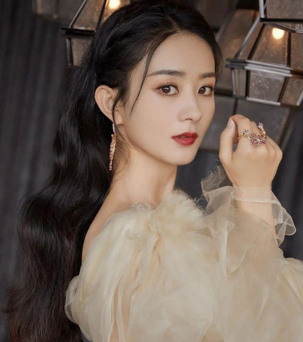 赵丽颖|34岁赵丽颖减重到80斤，分享瘦身建议，网友：坚持不了