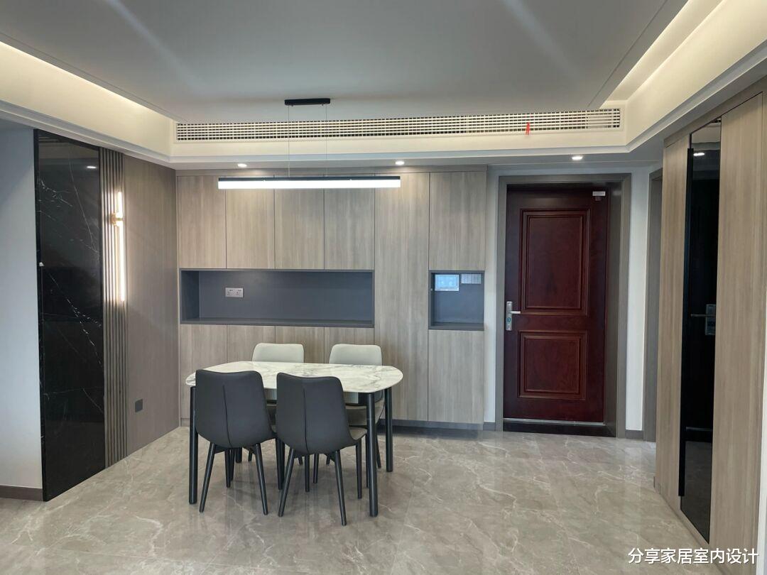 新房装修完工,家具进场非常满意,全屋定制一家人都夸赞!分享下