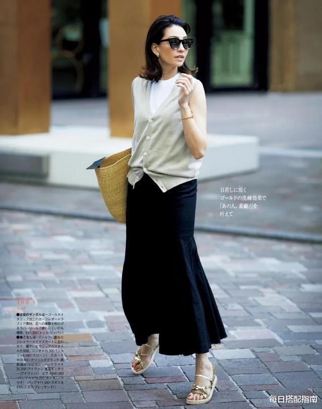 每日搭配指南|会穿的女人都爱穿“彩色”?学会这些配色技巧,让你气质更出众