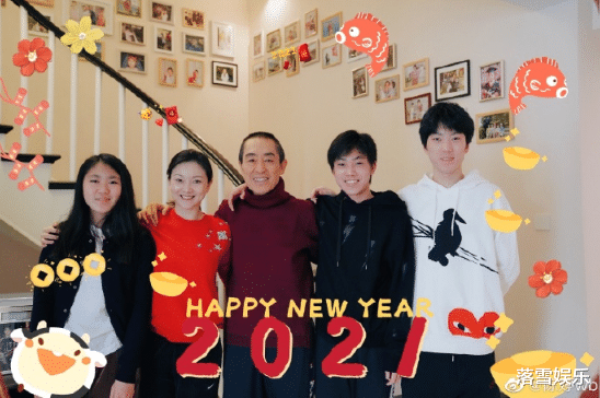 李嫣|张艺谋小31岁妻子晒瑜伽照，身材火辣让人羡慕