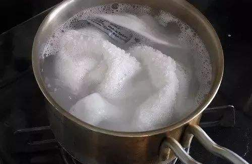|毛巾用久了又滑又臭，父母告诉我，这样洗干净还柔软，真实好用