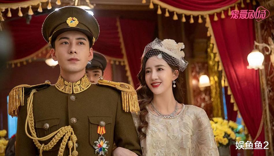 谭玹霖|《一见倾心》六对CP都不顺利，太多三角关系，生离死别一再上演