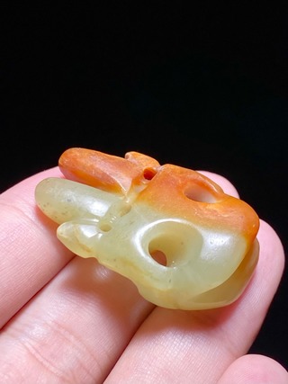 和田玉籽料|明 和田玉籽料 黄玉 玉神人