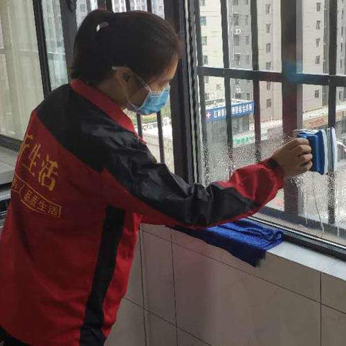 合同法 员工不同意调岗自杀，谁之过？