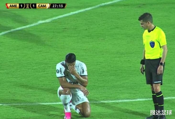 胡爾克|3場(chǎng)轟5球！34歲胡爾克在解放者杯大爆發(fā)：對(duì)著鏡頭瘋狂怒吼慶祝