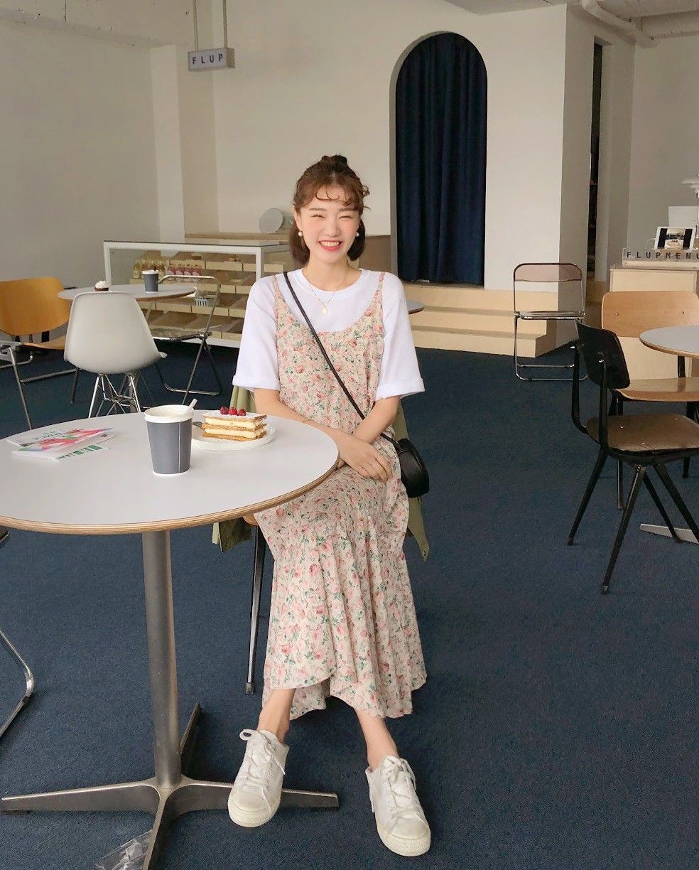 大表姐的时尚圈|女人要年轻好看，穿搭很重要！这5组时髦组合，夏日可以照着穿