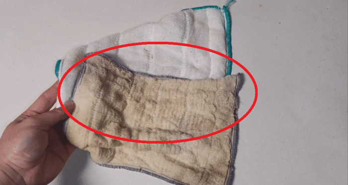 十点苑|毛巾油腻腻的太脏了，清水里加点它，不用搓洗毛巾立马就洁净如新