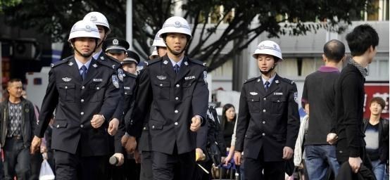 政审|警校招生出新规，“政审”不再查三代，高考生别错过这个机会