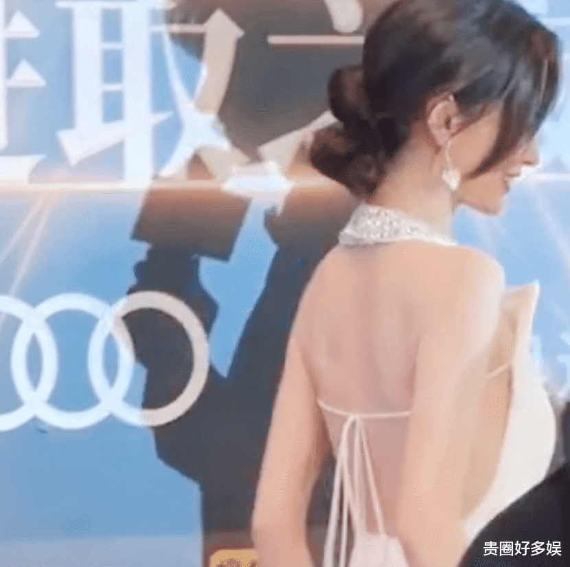Angelababy|搜狐时尚盛典的女明星，杨颖又把其他女明星甩在身后了，妥妥的冠军