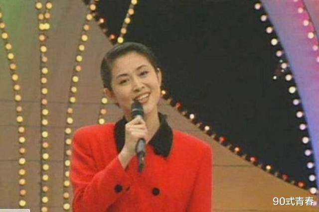 倪萍|62岁的倪萍，为儿子治病阔别舞台10年，老态尽显背后的苦谁能懂？