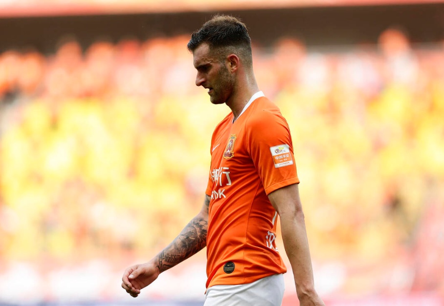 中超|武漢隊遇難題！不敬業(yè)外援只踢兩場就返回巴西了