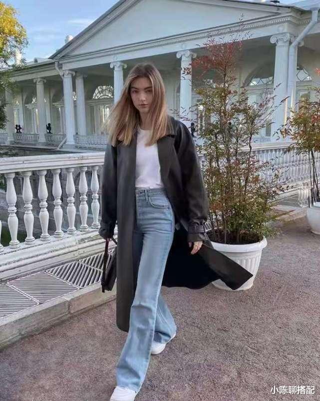 小陈聊搭配|初秋到来,风衣安排上!2个穿搭重点3个搭配思路,时髦又高级