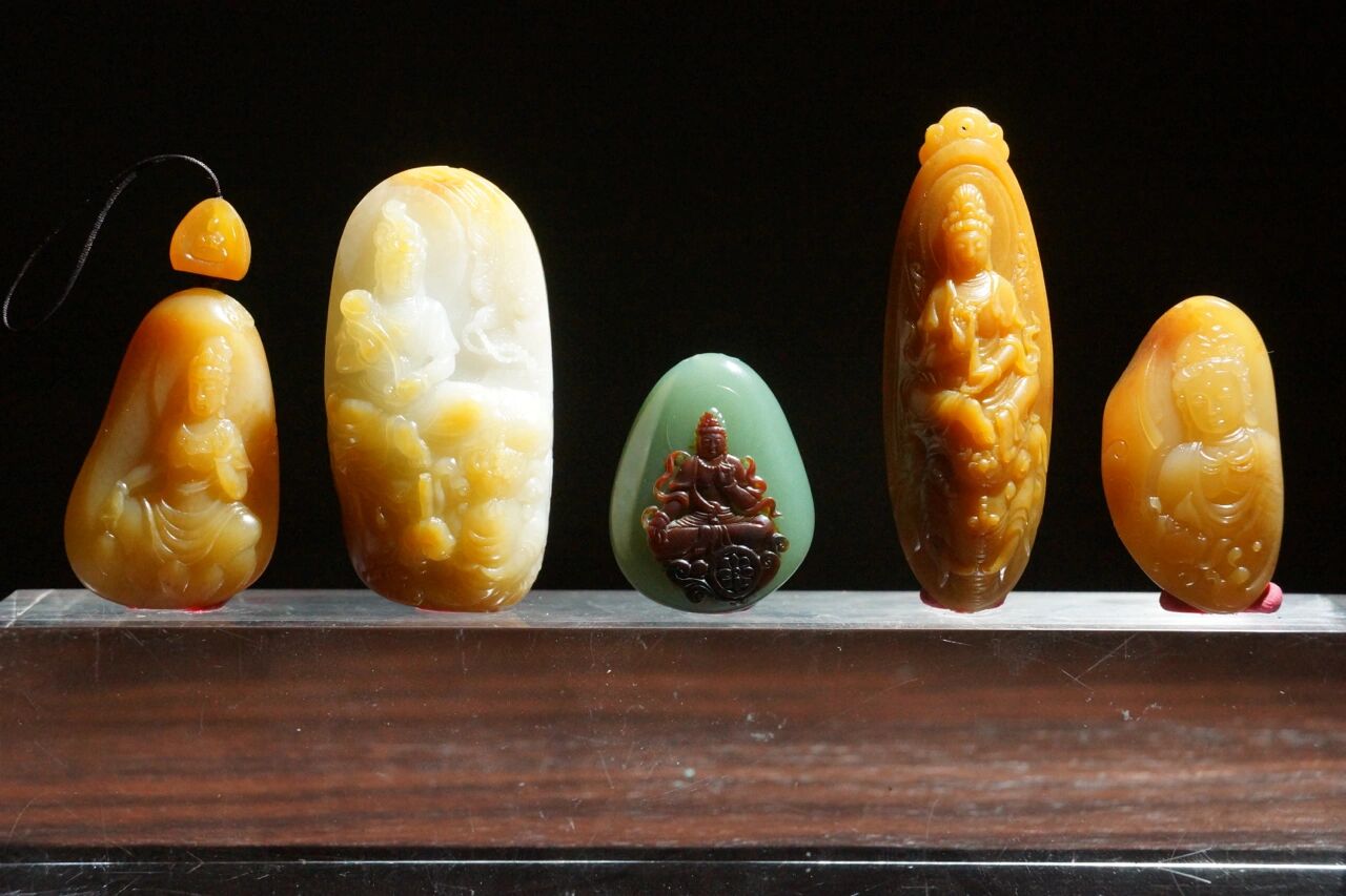 |怎么分辨和田玉的真假？