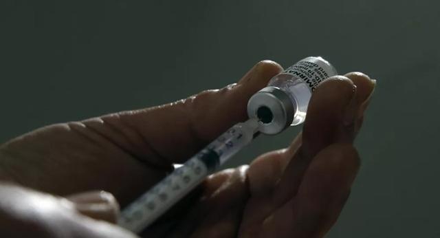 疫苗|还有这功效？挪威多名女性称接种疫苗后胸部变大，专家解释原因