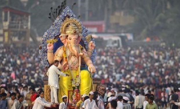 象头神 印度7岁男孩普兰舒：酷似象头神，受众人参拜，哪怕亲爹都要下跪