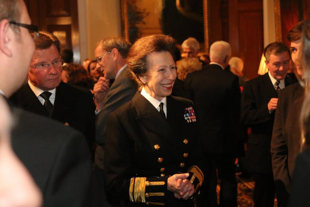 安妮公主|接替安妮公主位置的人将是她的侄女，而不是她的女儿？这是为什么