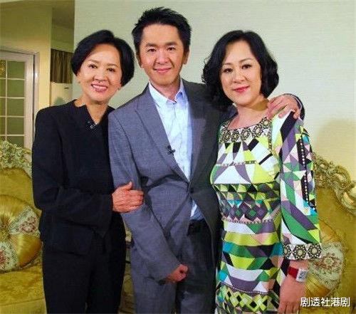 邓兆尊|身穿八万奢侈品牌服装，54岁邓兆尊挺大肚腩现身，近况生活超滋润