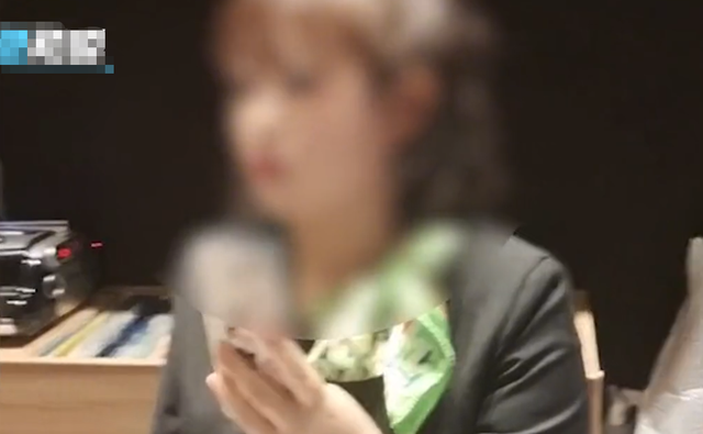 悦姐ya|江苏一宾馆将原价20元的烟卖35,男子气不过随即报警,你怎么看?