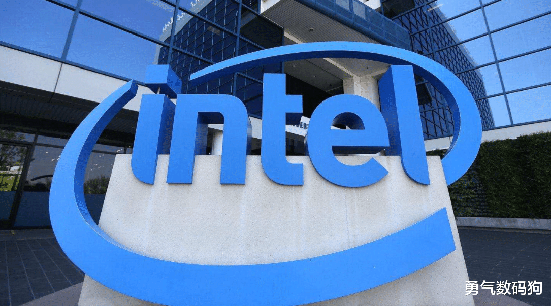 联想|联想认为电脑销量世界第一很光荣？美国禁用windows或芯片，一夜之间就关门