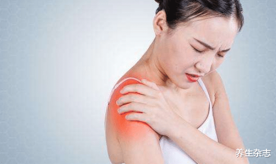 肝脏|身体这2处发生疼痛，是肝脏发出的“求救”信号，小心癌变的发生