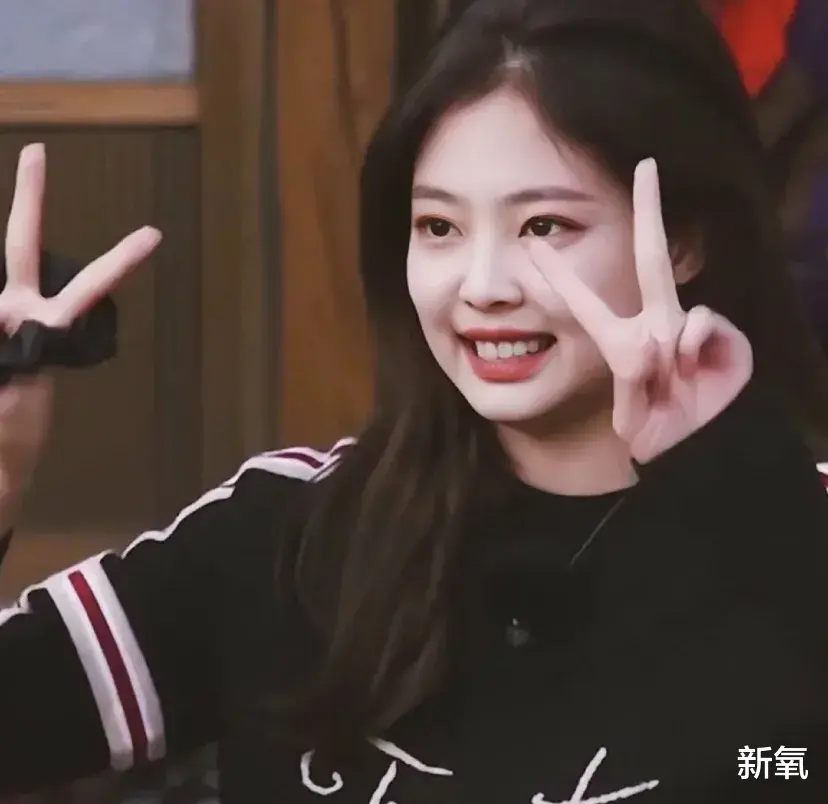 华晨宇|从头皮换到脸皮，华晨宇做过的项目比他的作品还多吧？