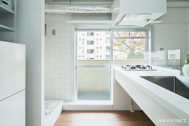 40㎡再装修范本，沙发不靠墙划分区域，全屋不紧凑，反倒一片清爽