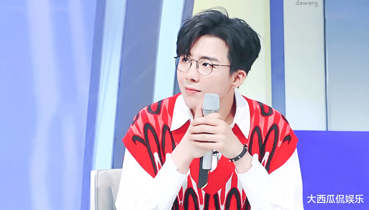 张哲瀚|“男明星人气”排行出炉，任嘉伦第8，张哲瀚第3，榜首人气惊人