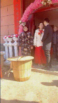 动物庄园|“给你500万，一年之内必须完成下面一个任务，你会怎么选？”