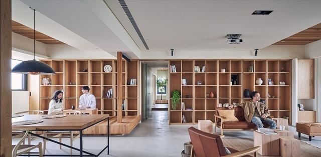 情窦初开的青春|韩国业主装修讲究，2间卧室共用6米长榻榻米，顺势造个室内端景