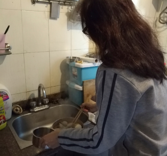 南湖御|46岁阿姨更年期不自知，儿子细心发现，医生：做好2事或能安稳度过