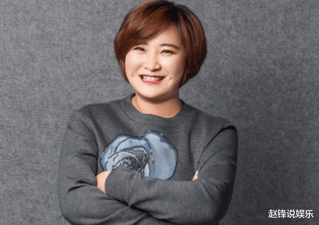 明星|网络孝子何其多，《你好李焕英》口碑全崩，网友对追捧者提送命题